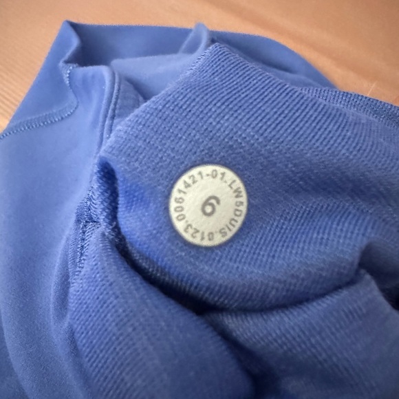 Women’s lululemon Align™ High-Rise Pant with Pockets 28" - Picture 4 of 4